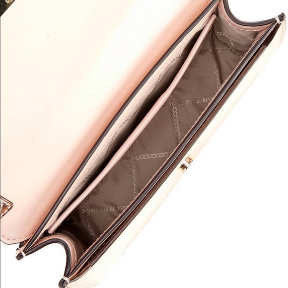 NWT Michael Kors Envelope Clutch/Crossbody - Picture 14 of 16